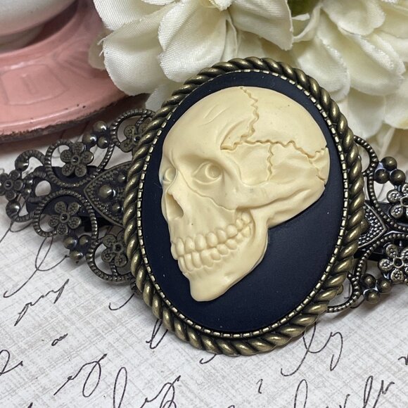 Skull Gothic Morbid Sugar Demon Festival Cameo Pin Hair Clip Jewelry Comb xmas - Picture 4 of 11
